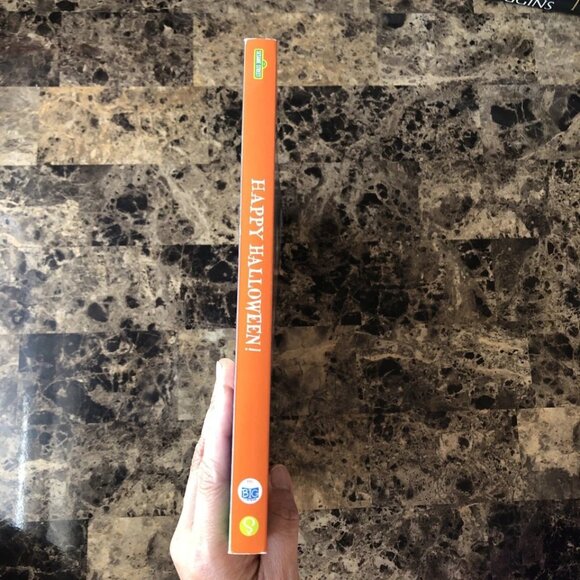 Happy Halloween! 123 Sesame Street Board Book 2014 My First Big Storybook - Picture 3 of 8